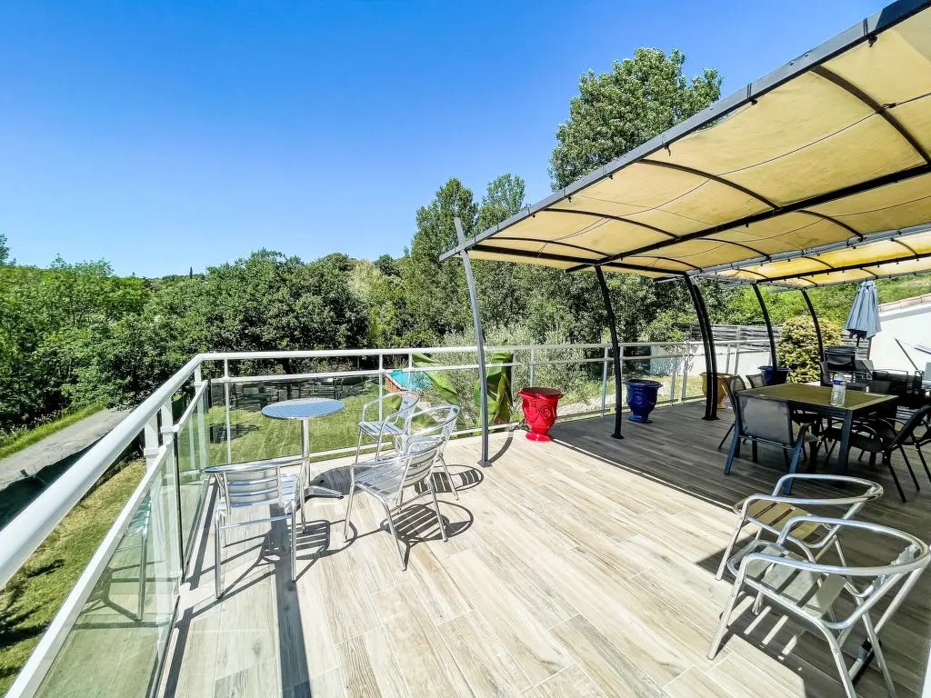 Terrasse grand angle — Villa Castellas