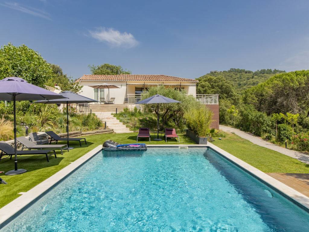 La vue sur la vallée — Villa Castellas